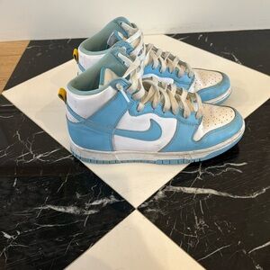 Used Men’s Nike Dunk High